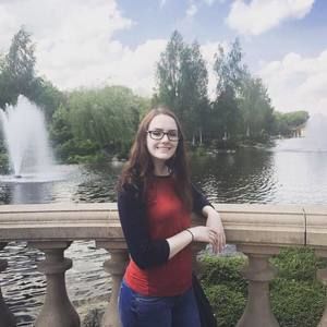 Meet your Posher, Alyce